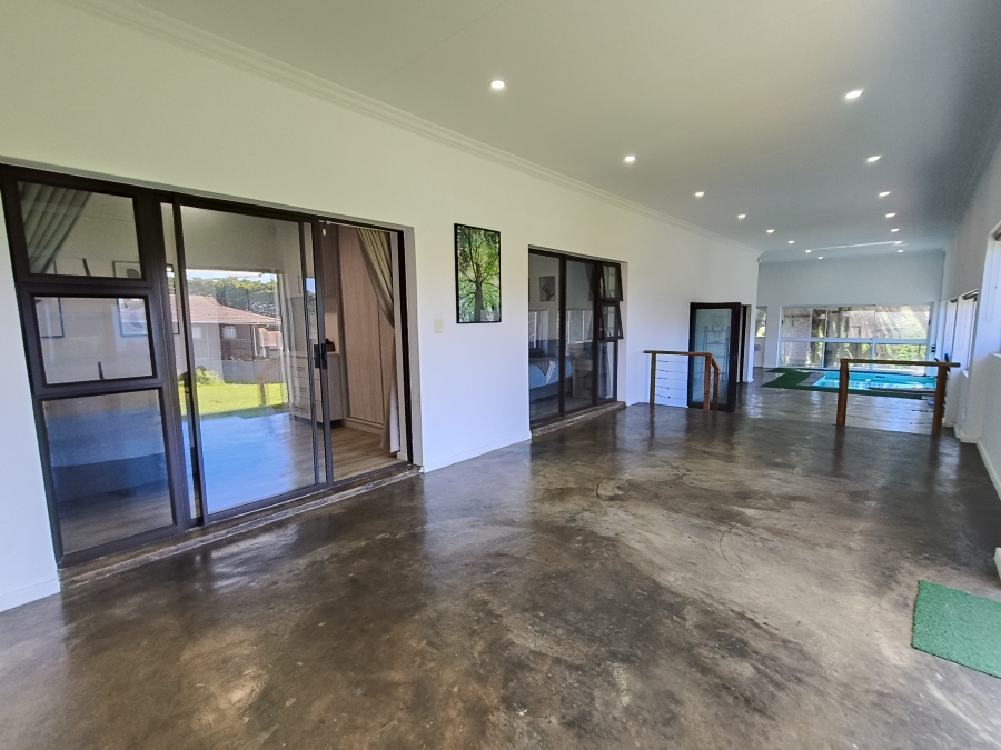 4 Bedroom Property for Sale in C Place Eastern Cape